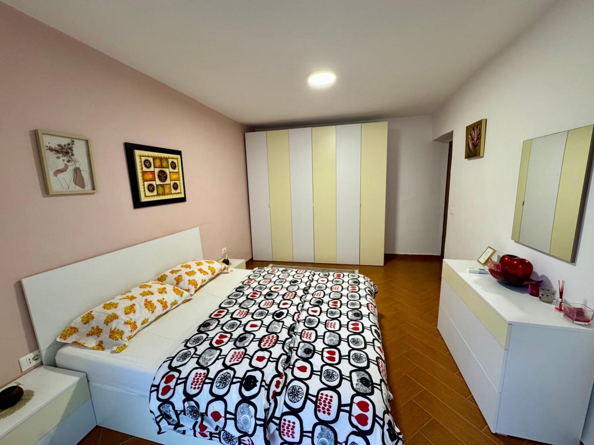 Skerdi'S Apartment - City Center Τίρανα Εξωτερικό φωτογραφία