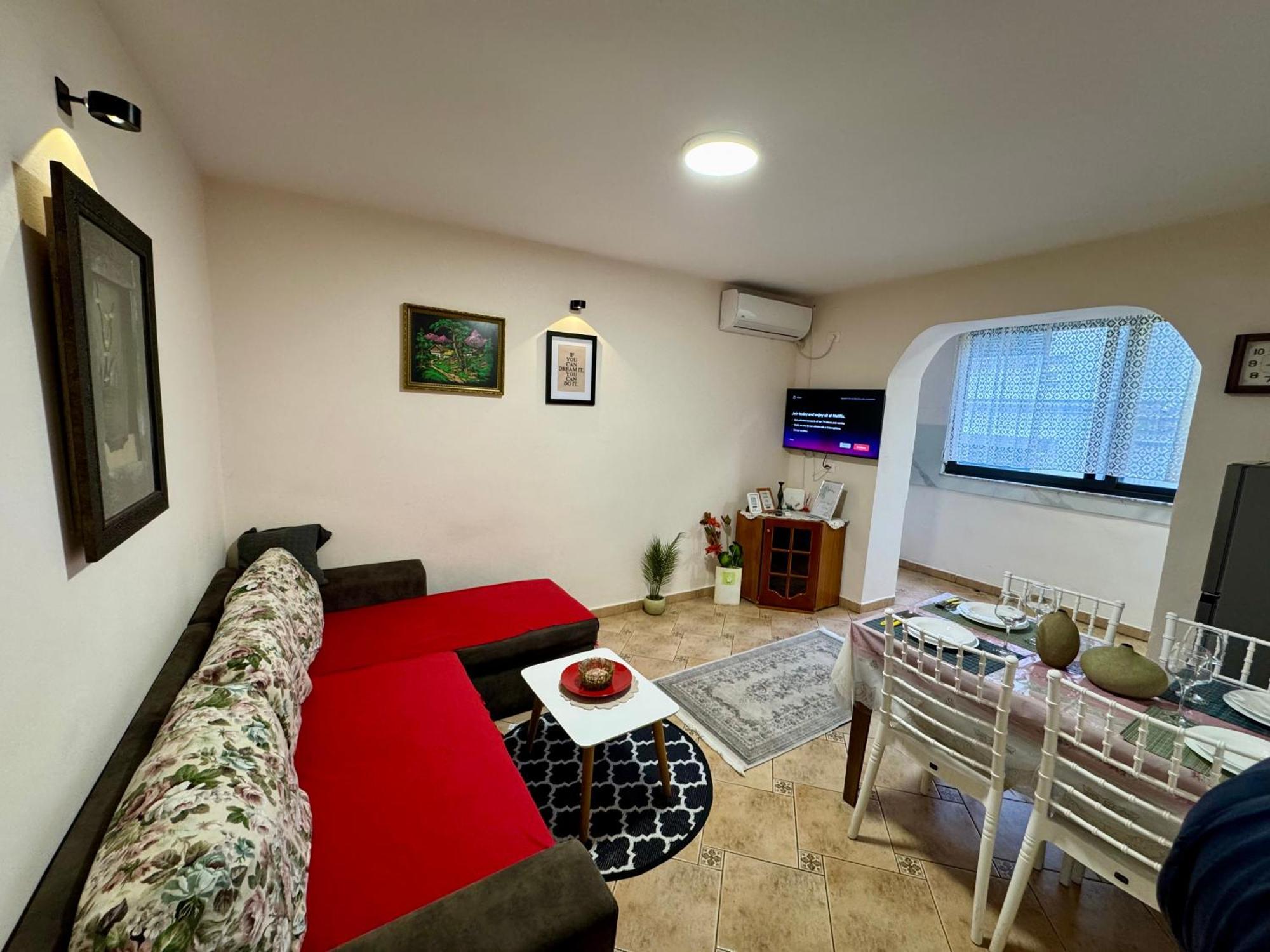 Skerdi'S Apartment - City Center Τίρανα Εξωτερικό φωτογραφία